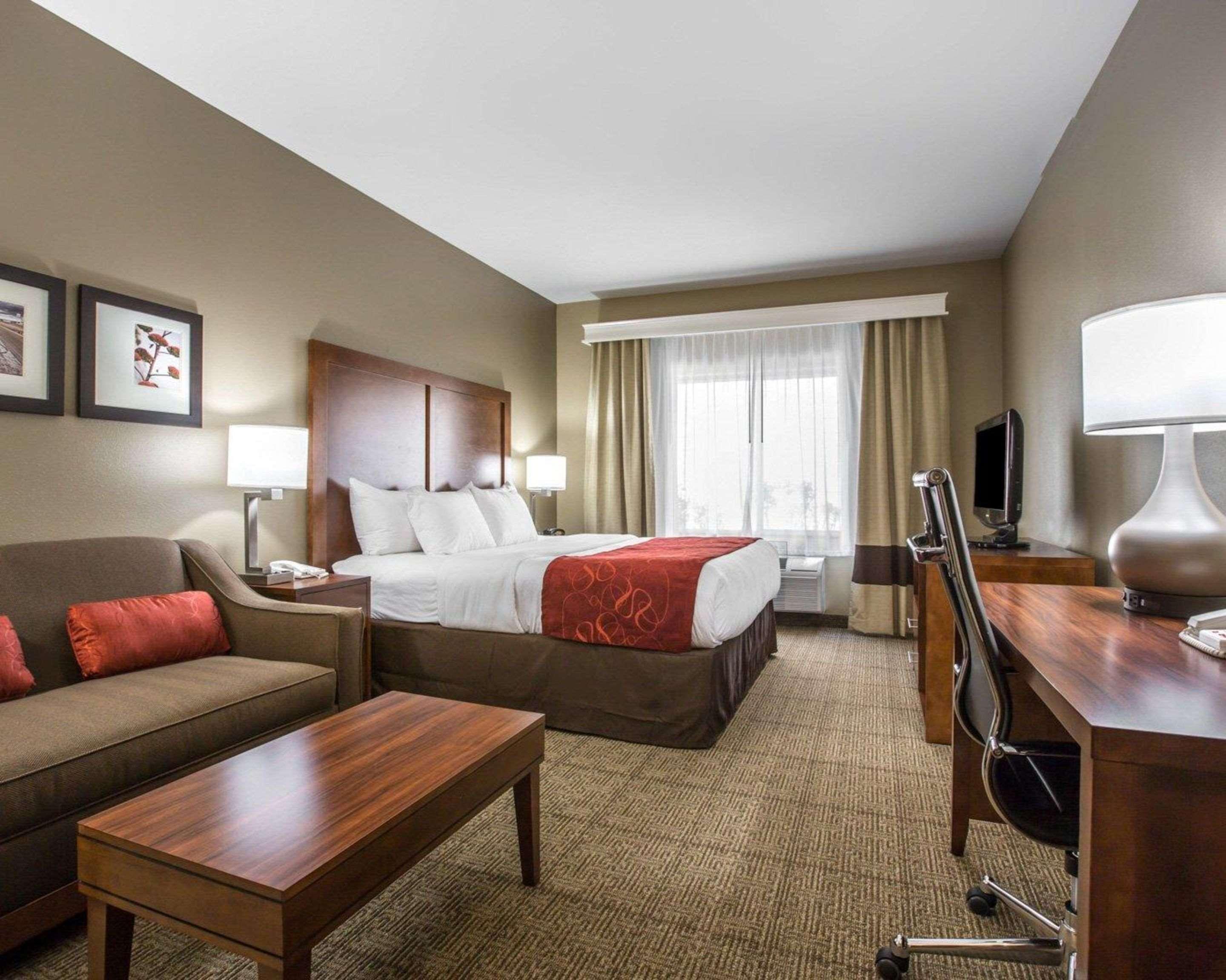 Comfort Suites Victorville-Hesperia Exteriör bild