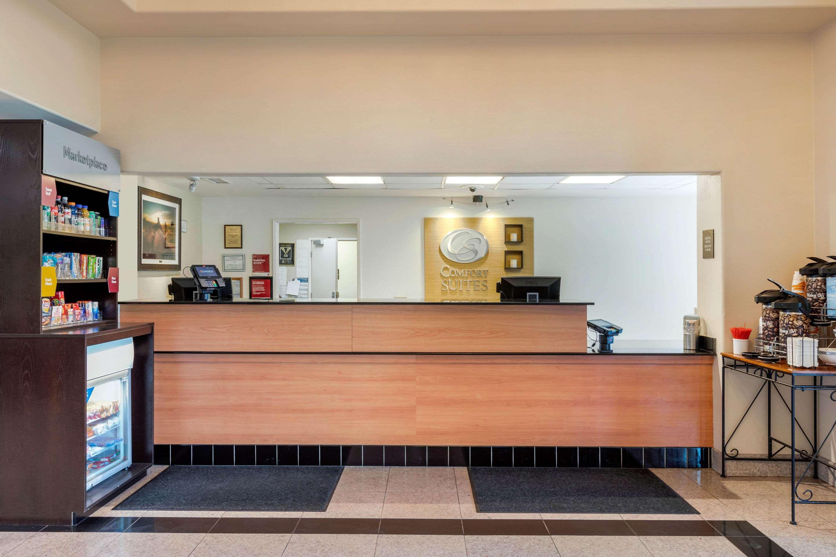 Comfort Suites Victorville-Hesperia Exteriör bild