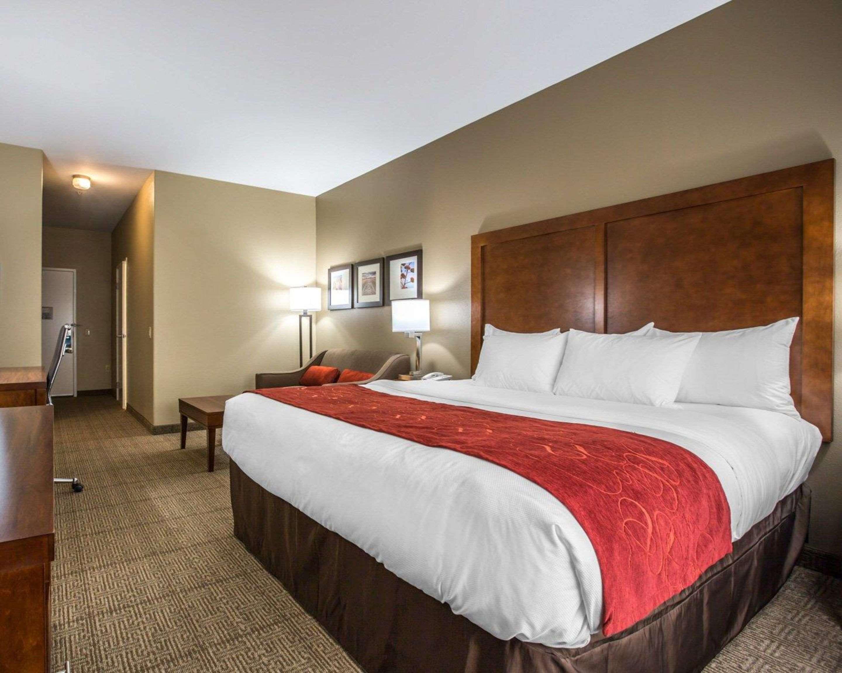 Comfort Suites Victorville-Hesperia Exteriör bild