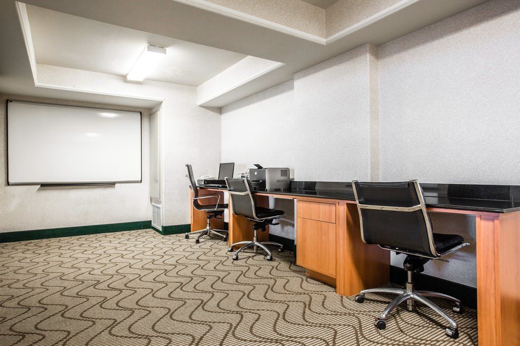 Comfort Suites Victorville-Hesperia Exteriör bild